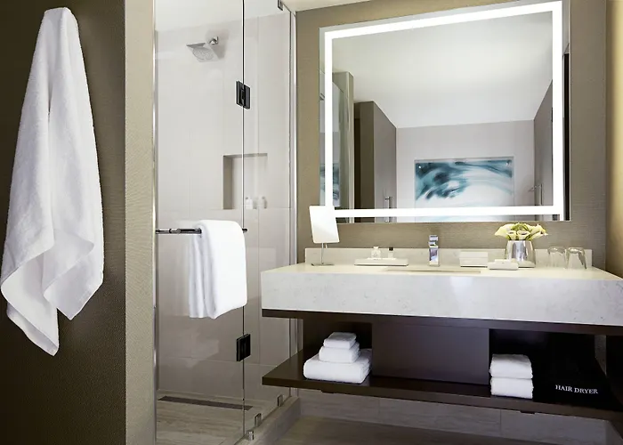 Jw Marriott Minneapolis Mall Of America Hotel