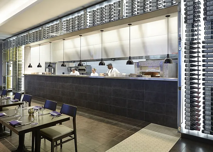 Jw Marriott Minneapolis Mall Of America Hotel 4*