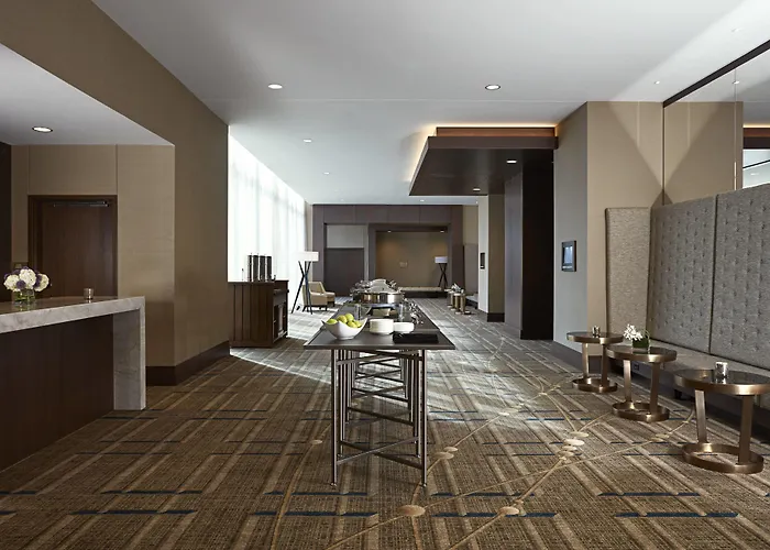Jw Marriott Minneapolis Mall Of America Hotel 4*