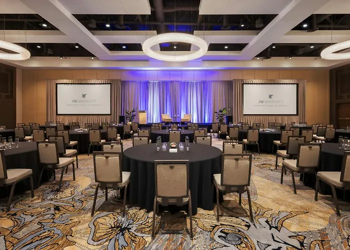 Jw Marriott Minneapolis Mall Of America Hotel