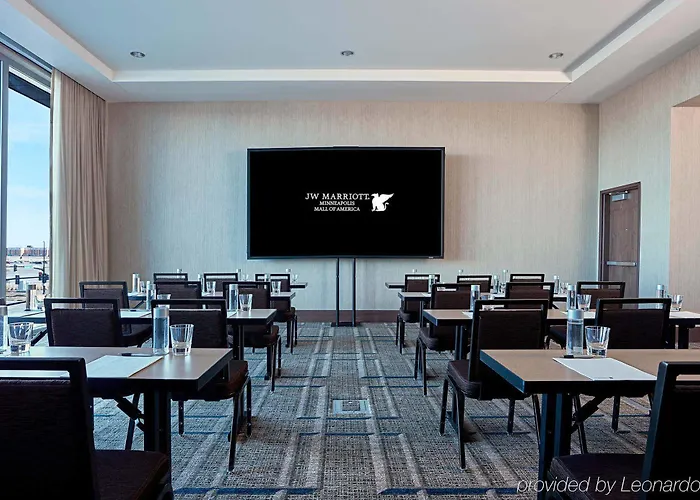 Hotel Jw Marriott Minneapolis Mall Of America 4*