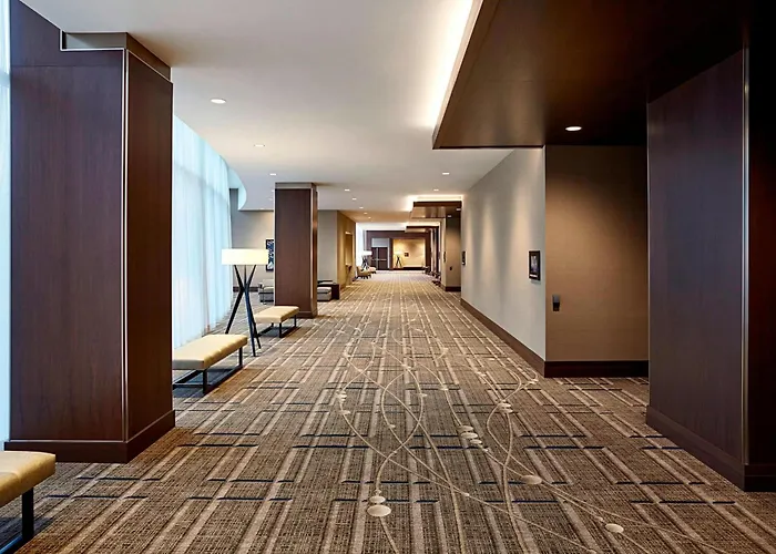 Jw Marriott Minneapolis Mall Of America Hotel 4*