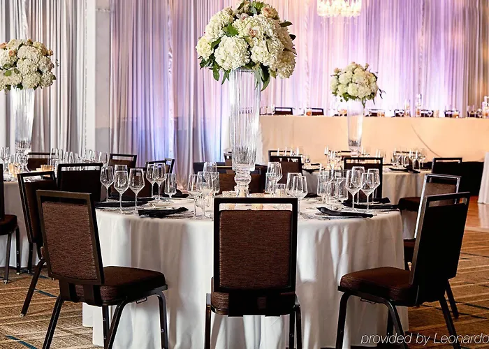 Jw Marriott Minneapolis Mall Of America Hotel 4*